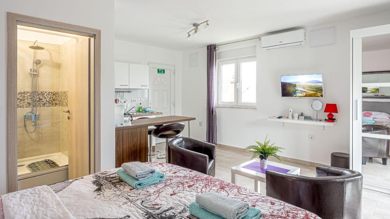 Apartments Klara Senj  Luaran gambar