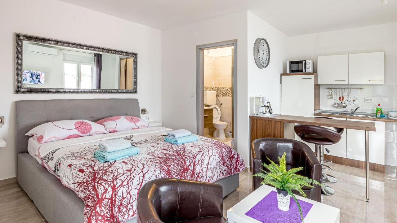 Apartments Klara Senj  Luaran gambar