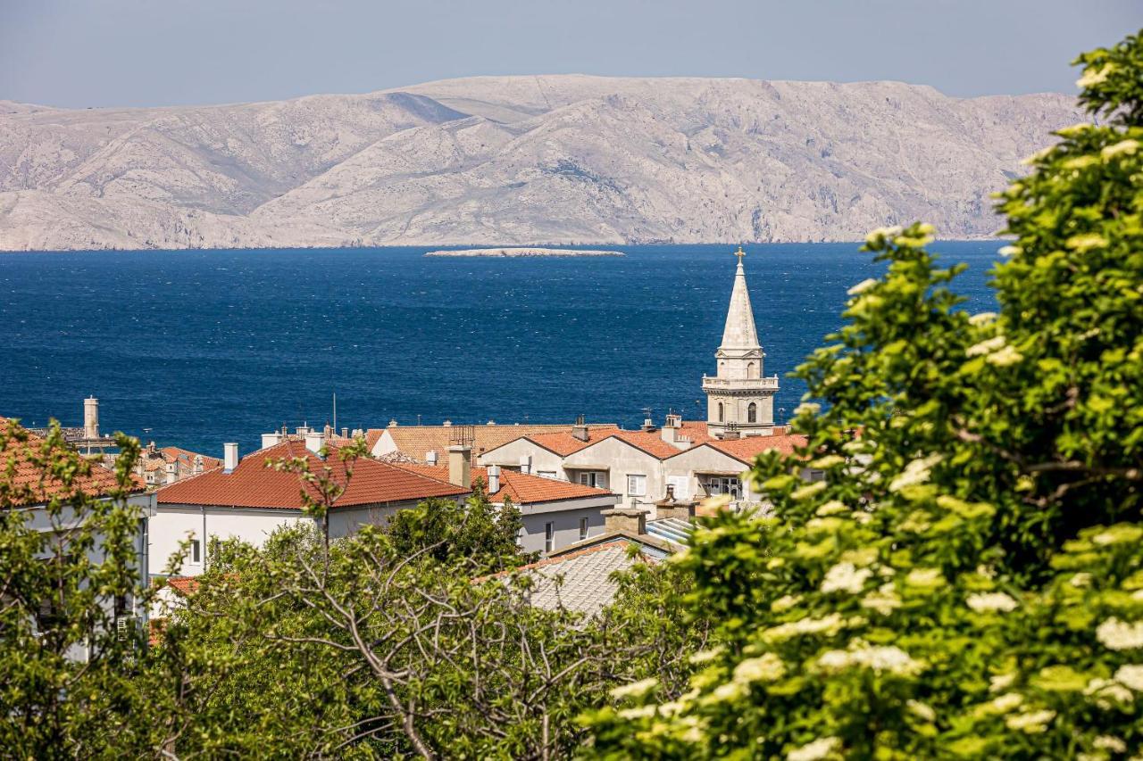 Apartments Klara Senj  Luaran gambar