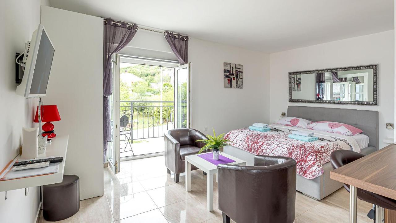 Apartments Klara Senj  Luaran gambar
